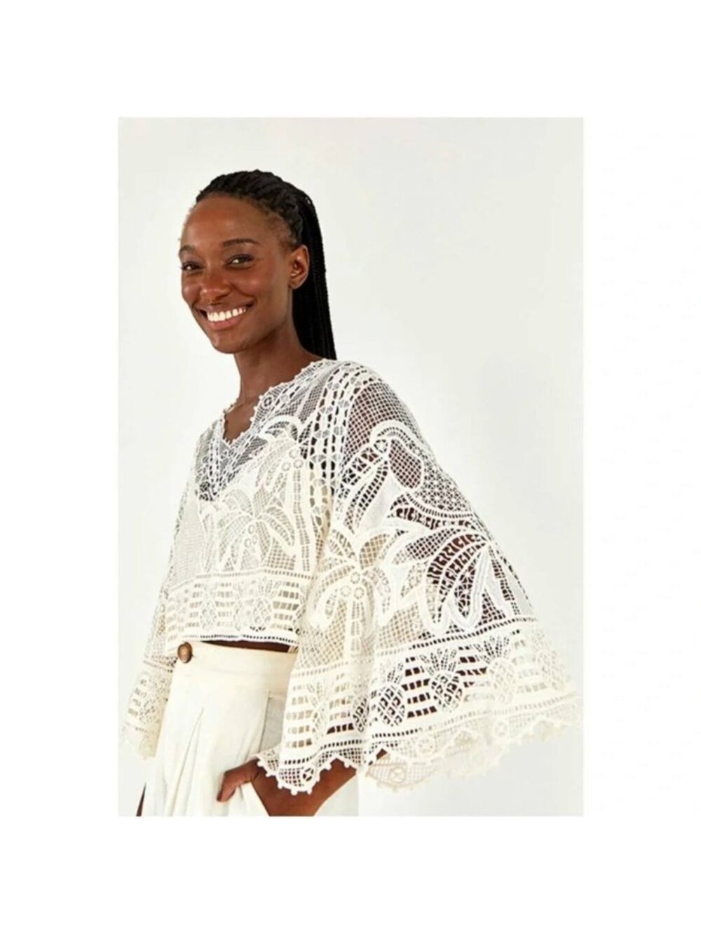 NWOT Farm Rio Guipire Lace Blouse Off White Size M without an undershirt